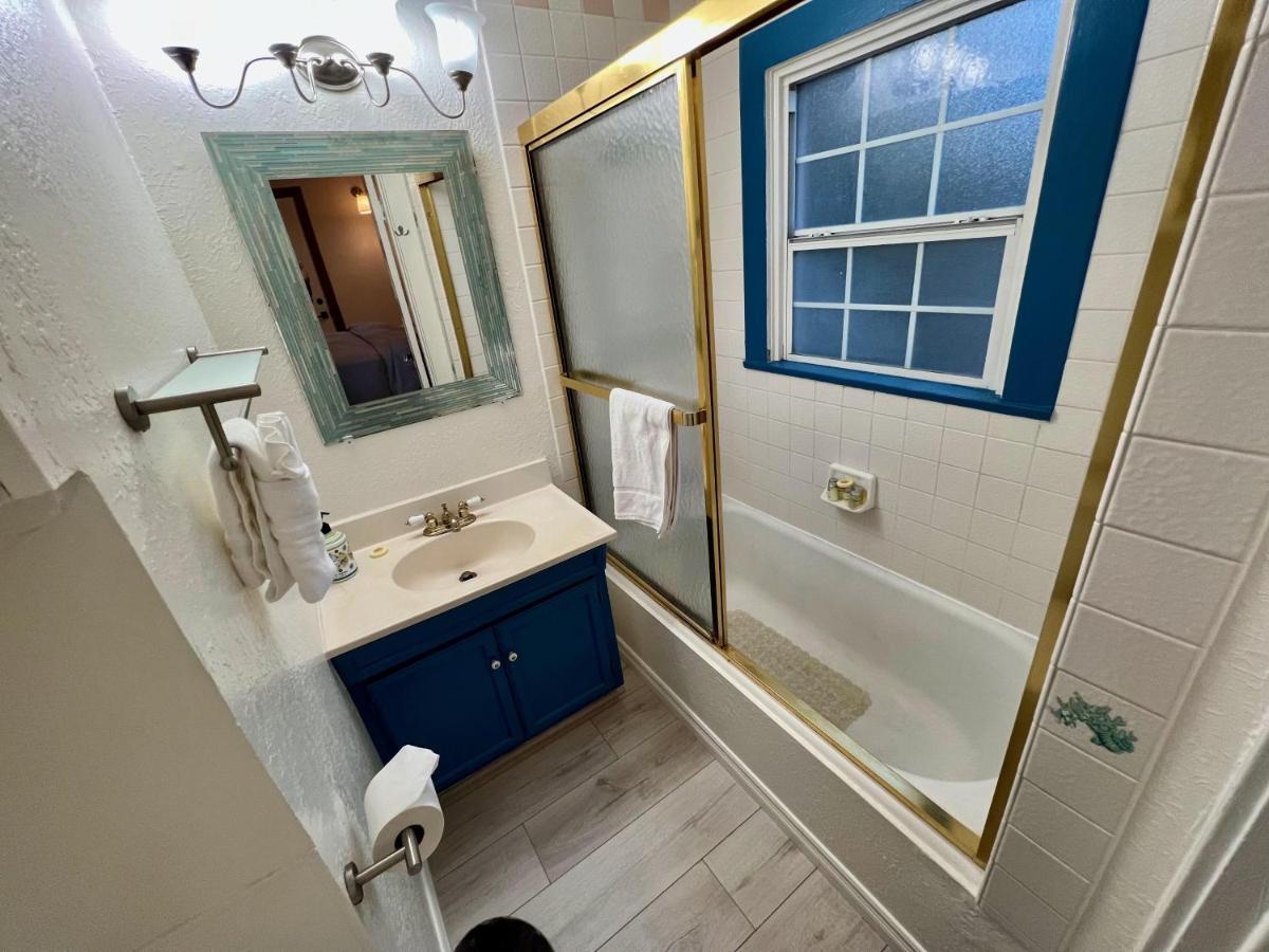 Catalina Two Bedroom View Home Авалон Екстериор снимка