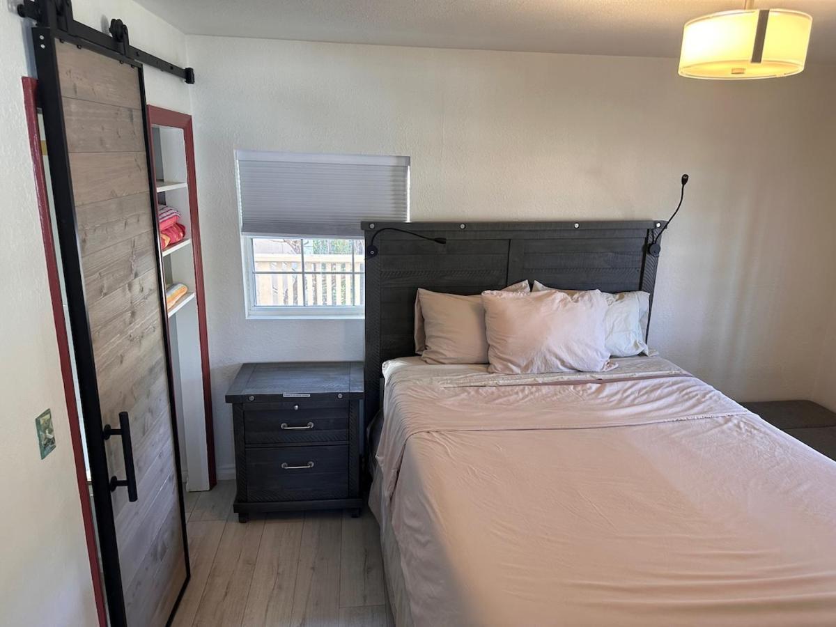 Catalina Two Bedroom View Home Авалон Екстериор снимка